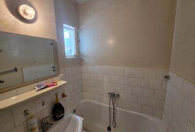Vanzare Apartament 2 camere zona Grivitei ,Str.Mircea cel Batran - 26