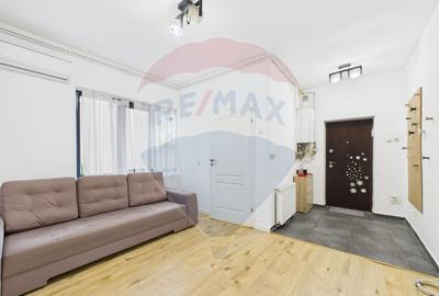 Casă / Vilă cocheta cu 3 camere - de vanzare - zona Basarab - 2