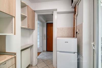 Universitate / Spatiu de birouri / Doua camere / Centrala proprie - 9