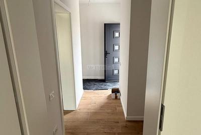 Vand Duplex pe parter 3 camere Mosnita Noua cu Canalizare Comision 0 - 10