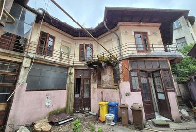 Casa P+1 - 170 mp - Dacia - Eminescu - curte comuna - 1