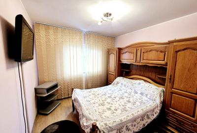 Apartament decomandat cu 2 camere