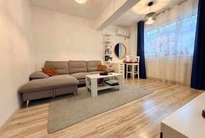 Apartament cu 2 camere decomandat, mobilat în Sud