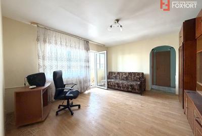 Apartament cu 2 camere semidecomandat, mobilat complet - zona Sagului - 1