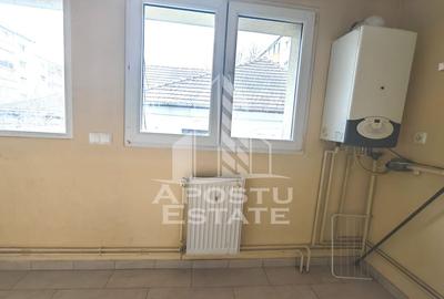 Apartament de vanzare cu 2 camere, decomandat, centrala proprie, Torontalului - 7