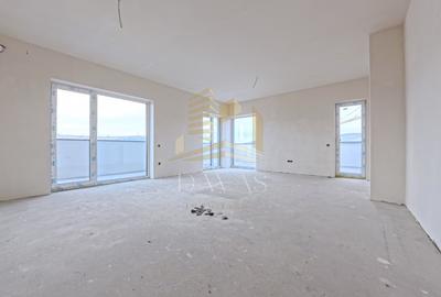 Apartament cu 3 camere semidecomandat în Baciu