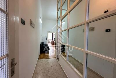 Apartament ultracentral de inchiriat - 1