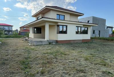 Casa noua cu etaj, teren 504 mp - Vladimirescu - 2