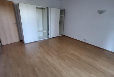 Ap 4 camere Dna Ghica Plaza, 2 locuri parcare, se accepta persoane straine,140mp - 2