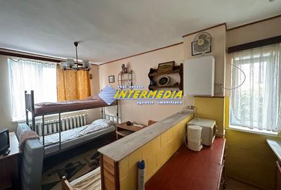 Inchiriere Casa Mobilata 6 Camere CETATE pretabila pentru muncitori - 10