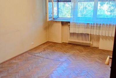 Apartament de 3 camere in zona Aviatorilor mai precis pe str Av  Mircea Zorilean - 7