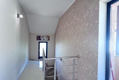 Vila Superba pentru 2 familii /9 Camere /Curte 721 - 13