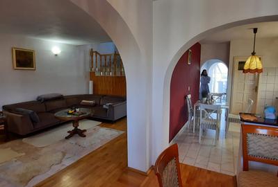 De vanzare casa 5 cam, singur in curte, Cal. Voinicenilor, Zona Horgosa - 8