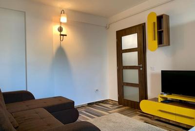 Apartament cu 2 camere semidecomandat, mobilat în Tătărași