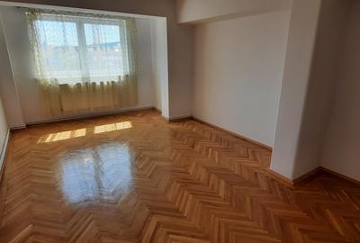 De vanzare apartament 4 camere, Targu-Mures, Ultracentral - 2