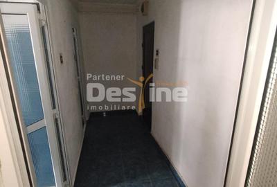 Grasoniera 42 mp strada Rozelor in spate la OMV 38.000€ - 3