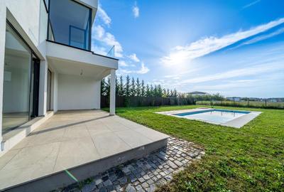VILA DE LUX CU PISCINA INCALZITA - PRET PROMOTONAL TIMP LIMITAT - 42