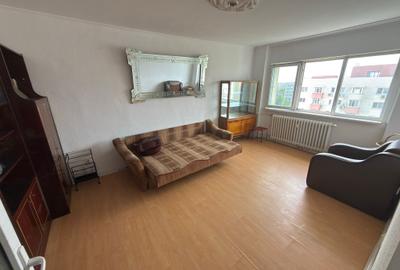 Apartament cu 3 camere in zona Pantelimon, Aleea Vergului, nr. 4 - 1