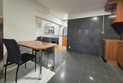 Bd Decebal, metrou P-ta Muncii la 2 minute - 15