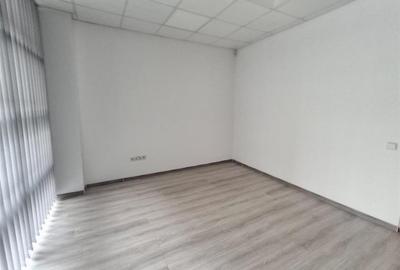 Spațiu comercial, 201 mp în Hipodrom 2