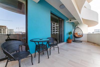 Apartament cu 2 camere decomandat, mobilat în Central