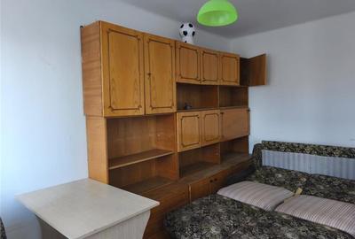 Apartament 3 Camere la Preț De Garsonieră  Zonă Liniștit - 4