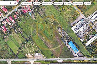 Vand teren intravilan Zona Fraidorf,comison ,,0'' - 1