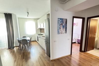 Apartament cu 2 camere semidecomandat, mobilat în Răcădău
