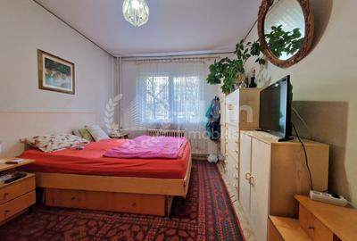 Apartament cu 3 camere semidecomandat, mobilat în Mănăștur