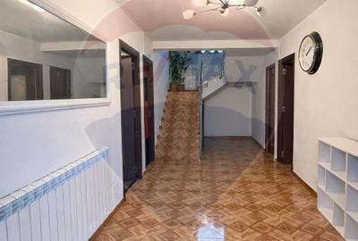 Casă / Vilă cu 5 camere de vânzare Magurele - 6