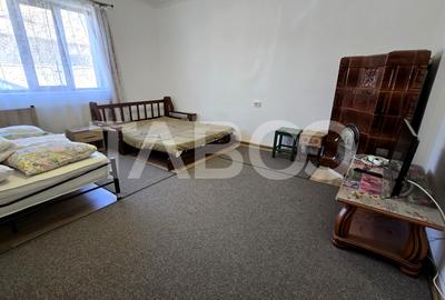 Casă individuală cu 3 camere în Piața Cluj