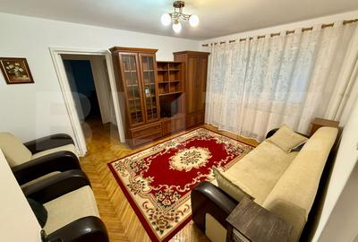 Apartament cu 2 camere semidecomandat, mobilat în Brazda lui Novac