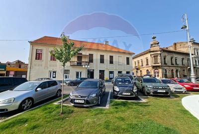 Spațiu comercial 75 mp  Piata Catedralei. Vitrină si acces din stradă - 4