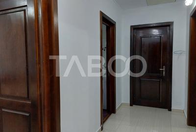 Apartament spatios 2 camere decomandate la VILA loc parcare Selimbar - 14