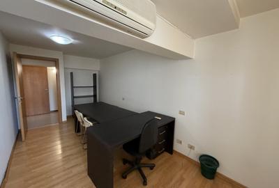 Bd Unirii, Biblioteca Națională, 3 camere, pretabil birou, 72 mp, decomandat - 4