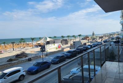 Apartament 2 camere Mamaia Nord cu vedere frontala la mare