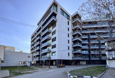 Apartament 3 camere de închiriat in Mamaia | Vedere frontală la mare | Parcare - 14