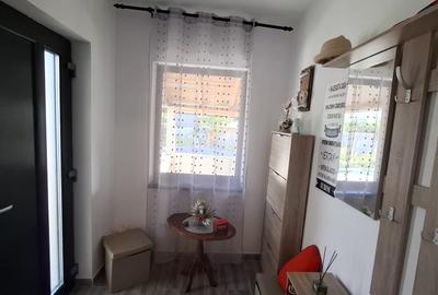 Casă de vânzare (2022) Câmpineanca, la 2 km de Focșani - 5