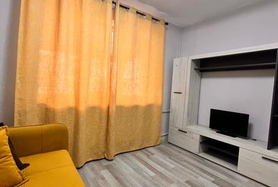 Cameră de cămin cu baie proprie,cu chirias,zona Mihail Sturdza,etaj 2 pe mijloc - 7