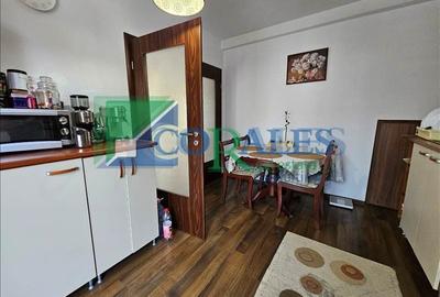 1/2 duplex, oras, partial mobilat! - 9