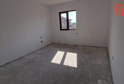 Duplex de vanzare cu 4 camere Mosnita Noua - ID V5303 - 13