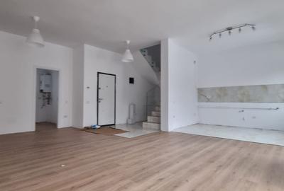 Reședință Modernă cu Finisaje Distinse - 1