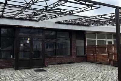 Spațiu comercial - 1