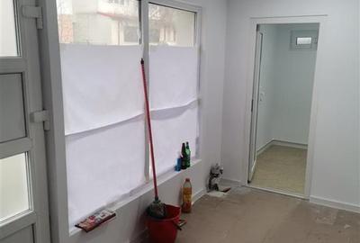 Disponibil Imediat! Spatiu comercial, 28 mp, Renovat, Radu Negru - Buzaului - 1
