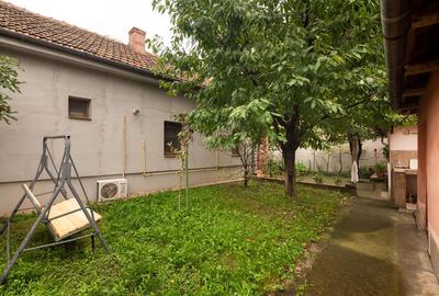 RECO, Casa cu dublu front, iesire la 2 strazi, Zona Iosia,  singur in curte, ter - 27