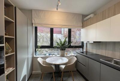 REA1019369 Apartament 2 camere cu vedere la lacul Plumbuita - zona Tei - 2