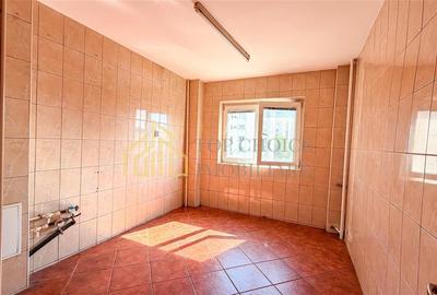 3 CAMERE LANGA PARCUL CIRCULUI - DECOMANDAT - 2 BALCOANE - BLOC 1978 - 11