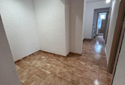 Apartament 3 camere, cf 1A, dec, etaj 4/4, Zona Democratiei - 6