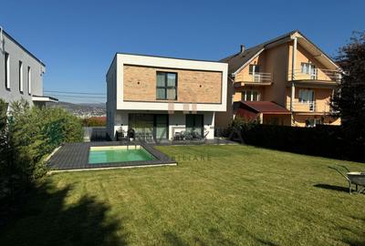 Casa individuala, 625 teren! Finisaje moderne, recent finalizata! - 1