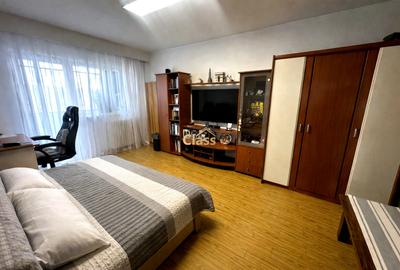 Apartament 4 camere | Decomandat | 76 mpu | Zona Aurel Vlaicu Marasti - 1